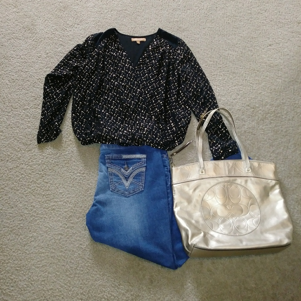 Like New Ellen Tracy Sheer N-Neck Wrap Top